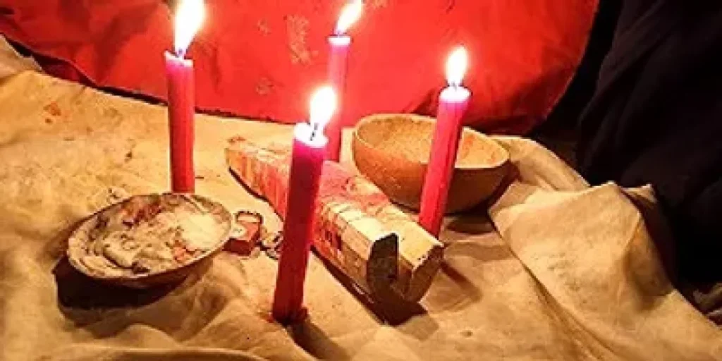 Reconquérir son ex après l'avoir trompé, voyant medium; le retour affectif rapide est une pratique de magie blanche ou de magie rouge qui consiste à effectuer un rituel d’envoûtement sur la personne que vous voulez attirer. Chaque individu possède deux énergies, l’une positive et l’autre négative.