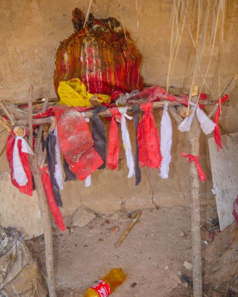 Rituel de désenvoûtement efficace à distance ,maître réputé