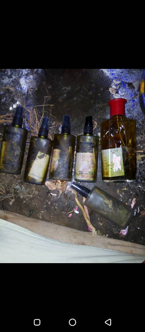 Parfum magique de chance et de la richesse, Marabout honnête